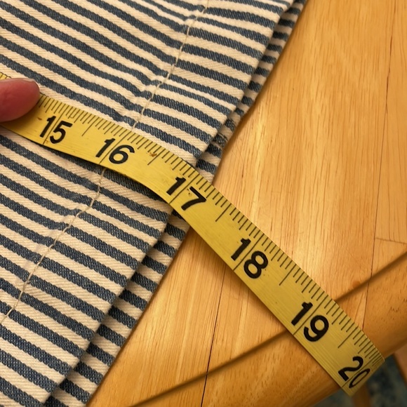 Maurice’s stretch denim skirt NWT 17” long size 6 - Picture 5 of 6